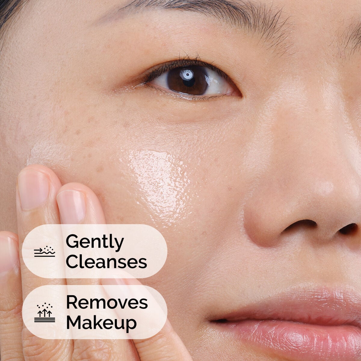 squalane-cleanser-v5 ord-squalane-cleanser-model-application-with-benefits.jpg
